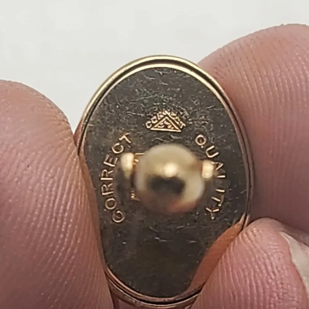 Vintage Correct Quality Oval Gold Tone Cufflinks Mens Formal Signed Patented